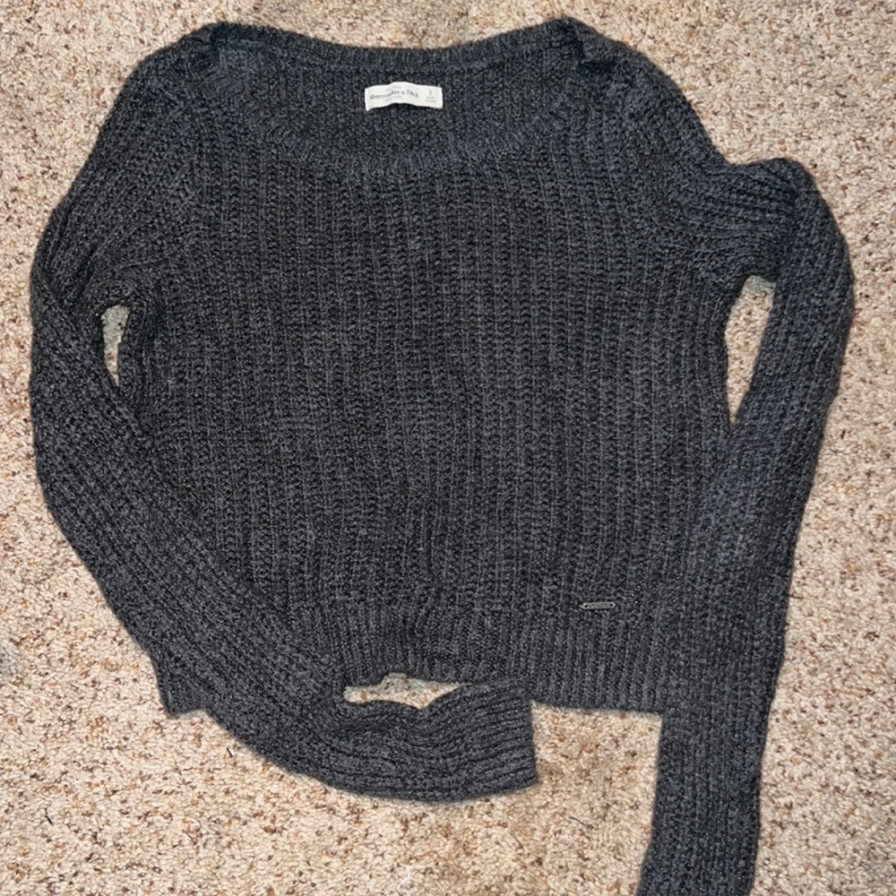 cropped gray sweater